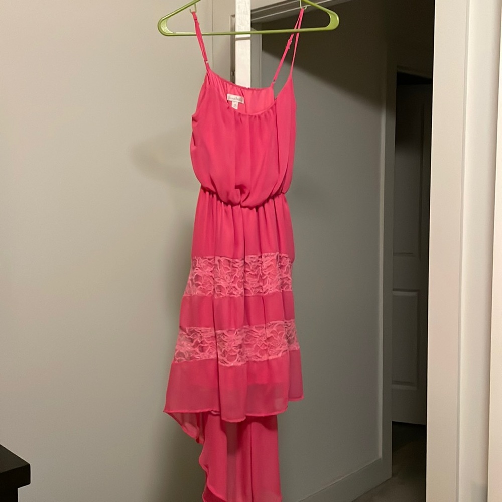 Pink high/low lightweight lacy dress perfect for spring and summer outings
